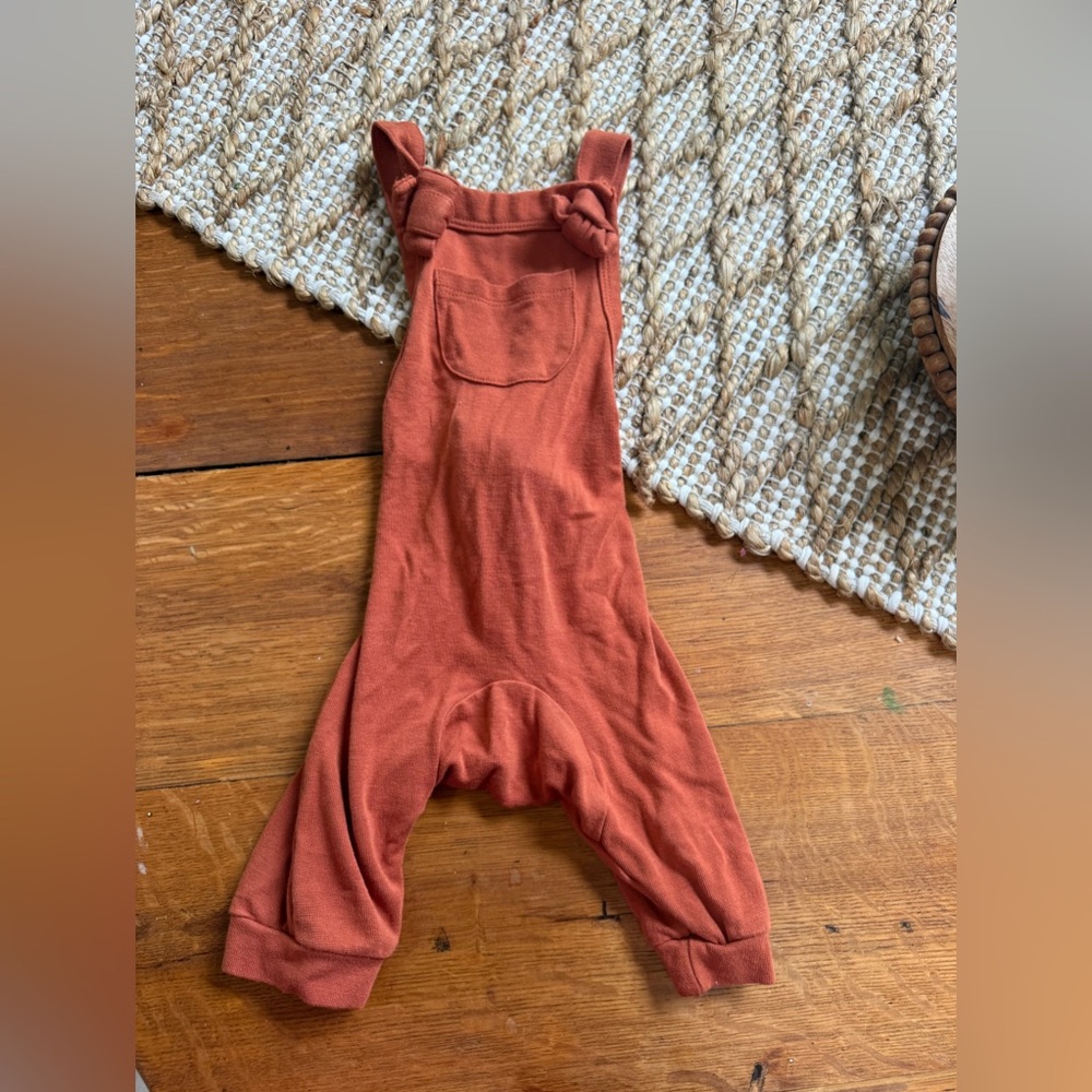 Kyte baby bamboo jersey overalls 3-6 months